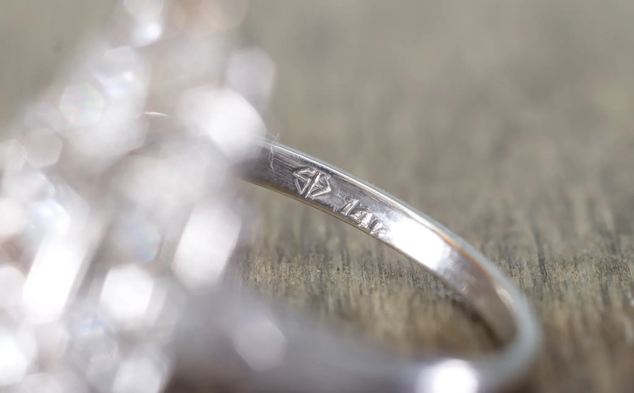 0.40CTW ART DECO TRANSITIONAL CUT DIAMOND SHIELD STYLE RING