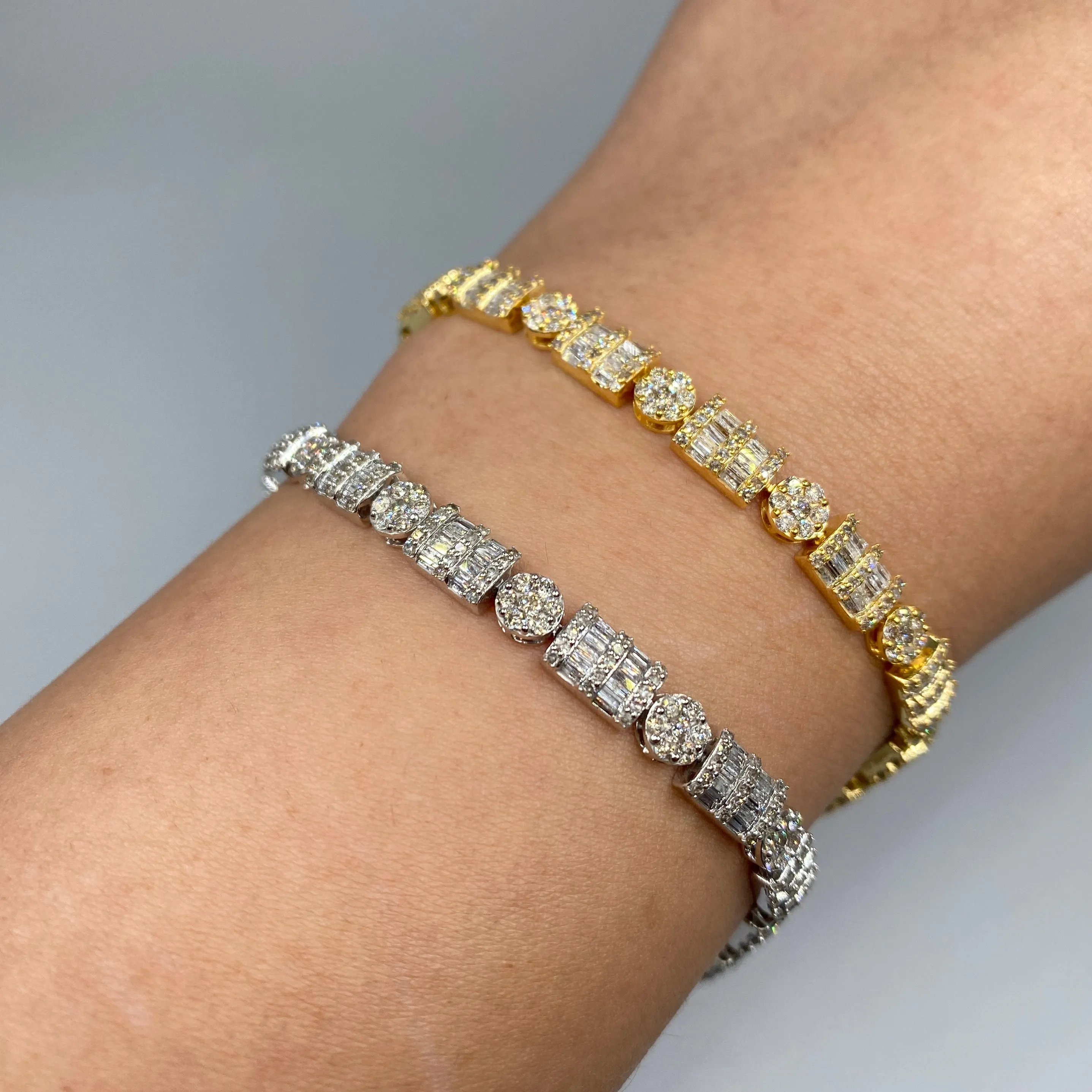 10K Diamond Rectangle Circle Bracelet