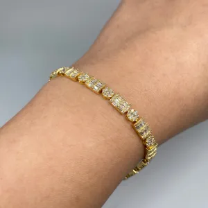 10K Diamond Rectangle Circle Bracelet
