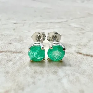 14 Karat White Gold 4.2 MM Natural Round Emerald Stud Earrings
