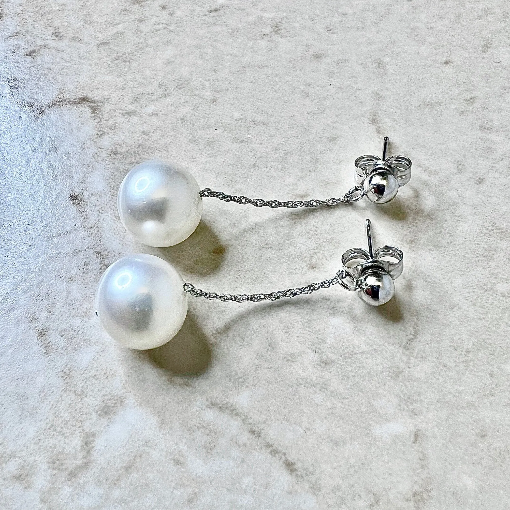 14 Karat White Gold White Pearl Drop Earrings