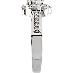 14k White Gold Cluster-Style Ring, Size 7