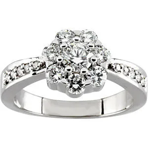 14k White Gold Cluster-Style Ring, Size 7