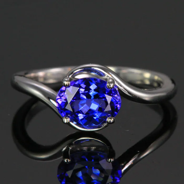 14K White Gold Oval Tanzanite Ring 1.45 Carats