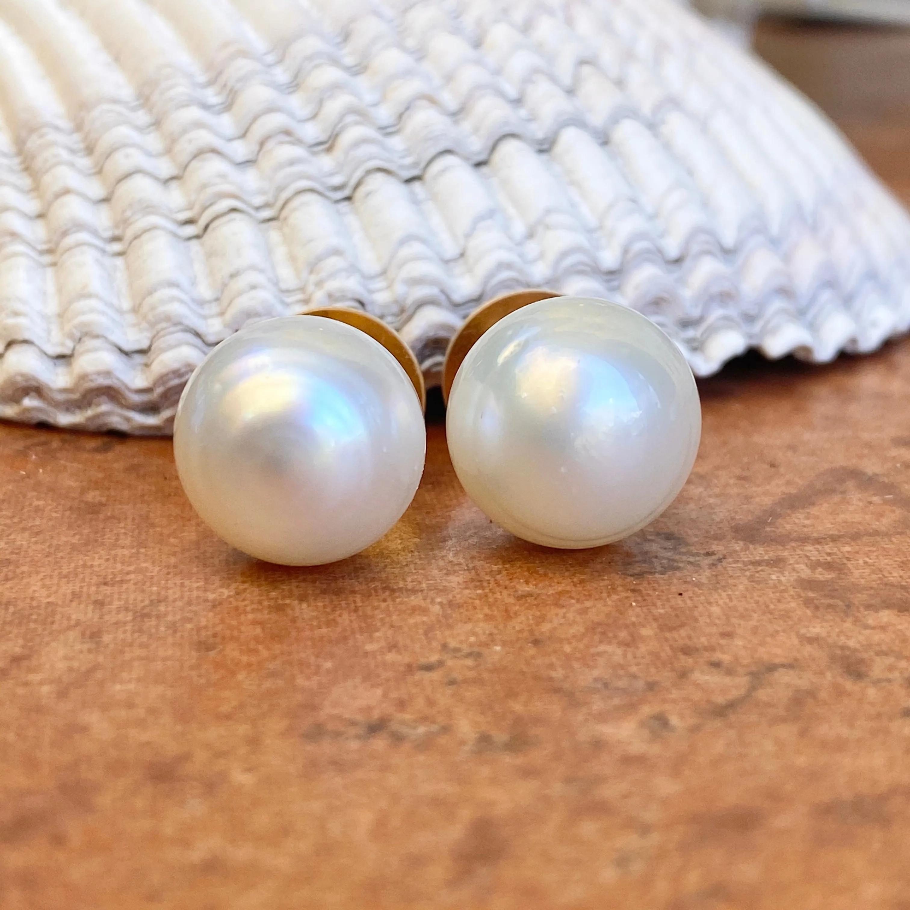 14KT Yellow Gold Paspaley South Sea Pearl Stud Earrings 11~12mm