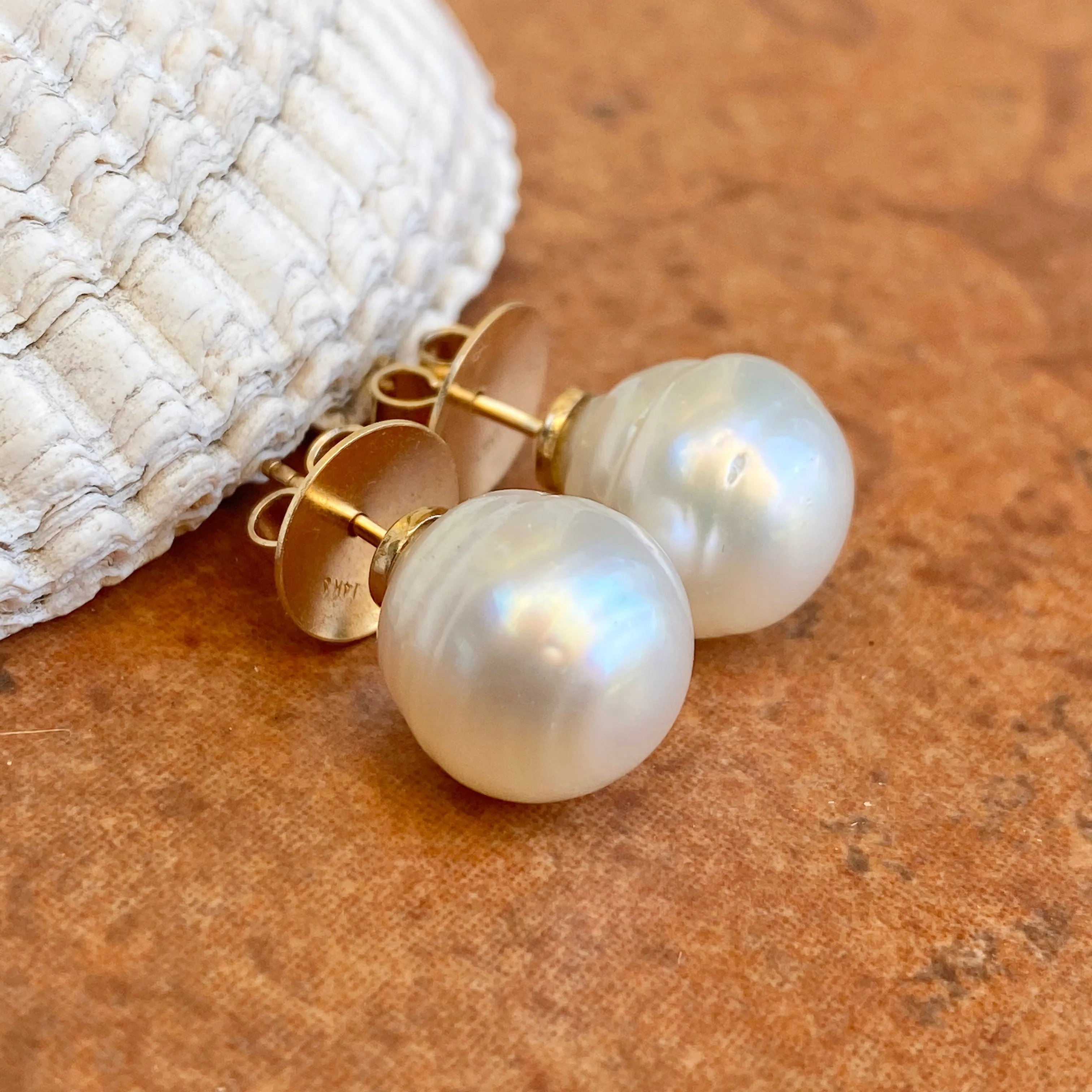 14KT Yellow Gold Paspaley South Sea Pearl Stud Earrings 11~12mm