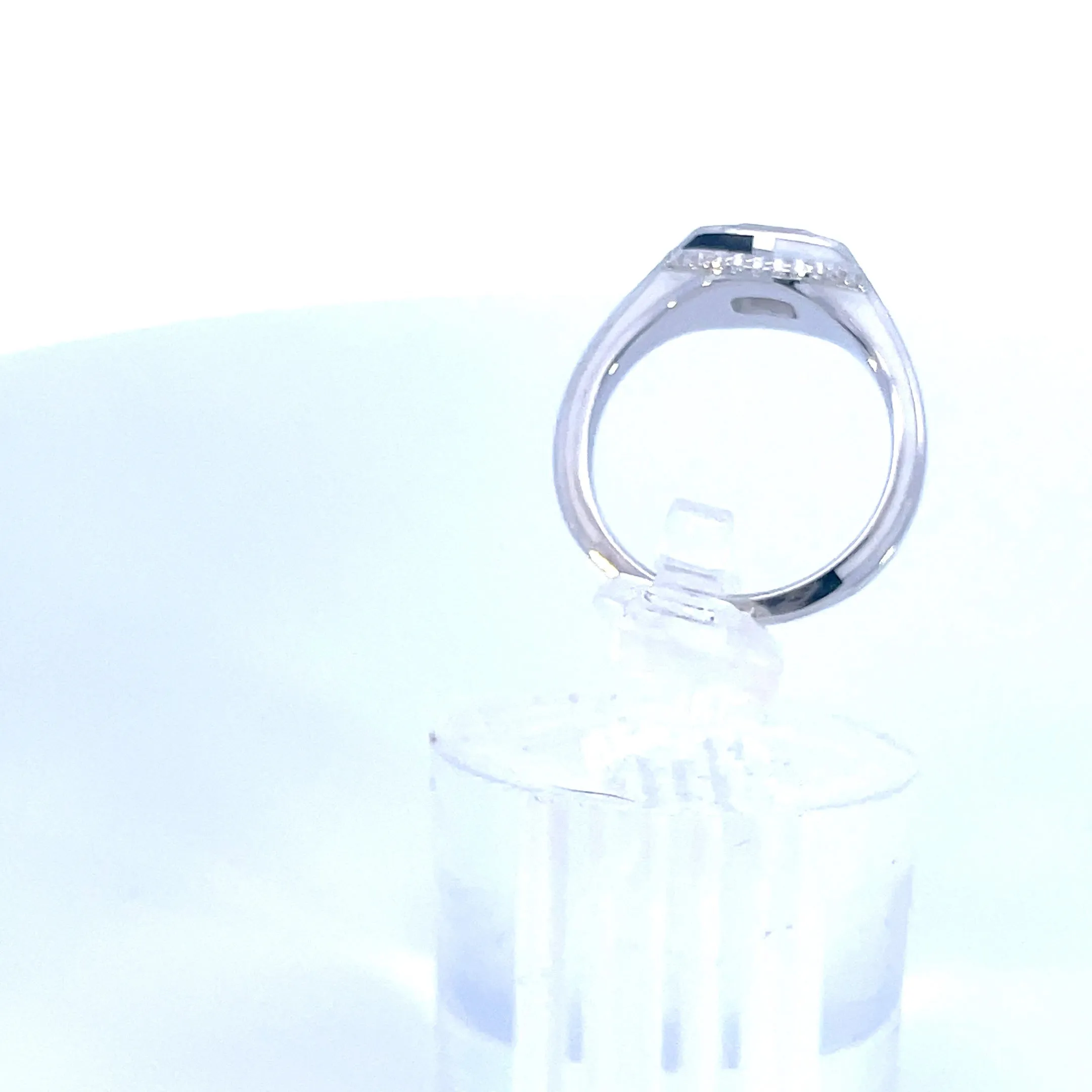 1.5ct White and Black Enamel Ring