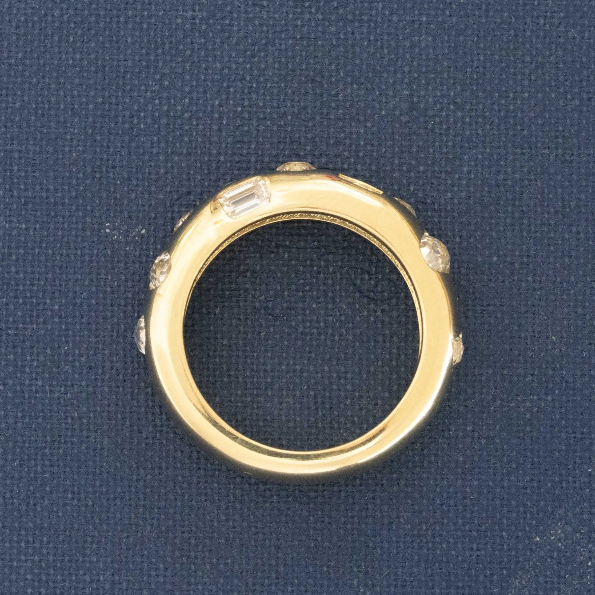 1.78ctw Mixed Cut Diamond "Scatter" Band