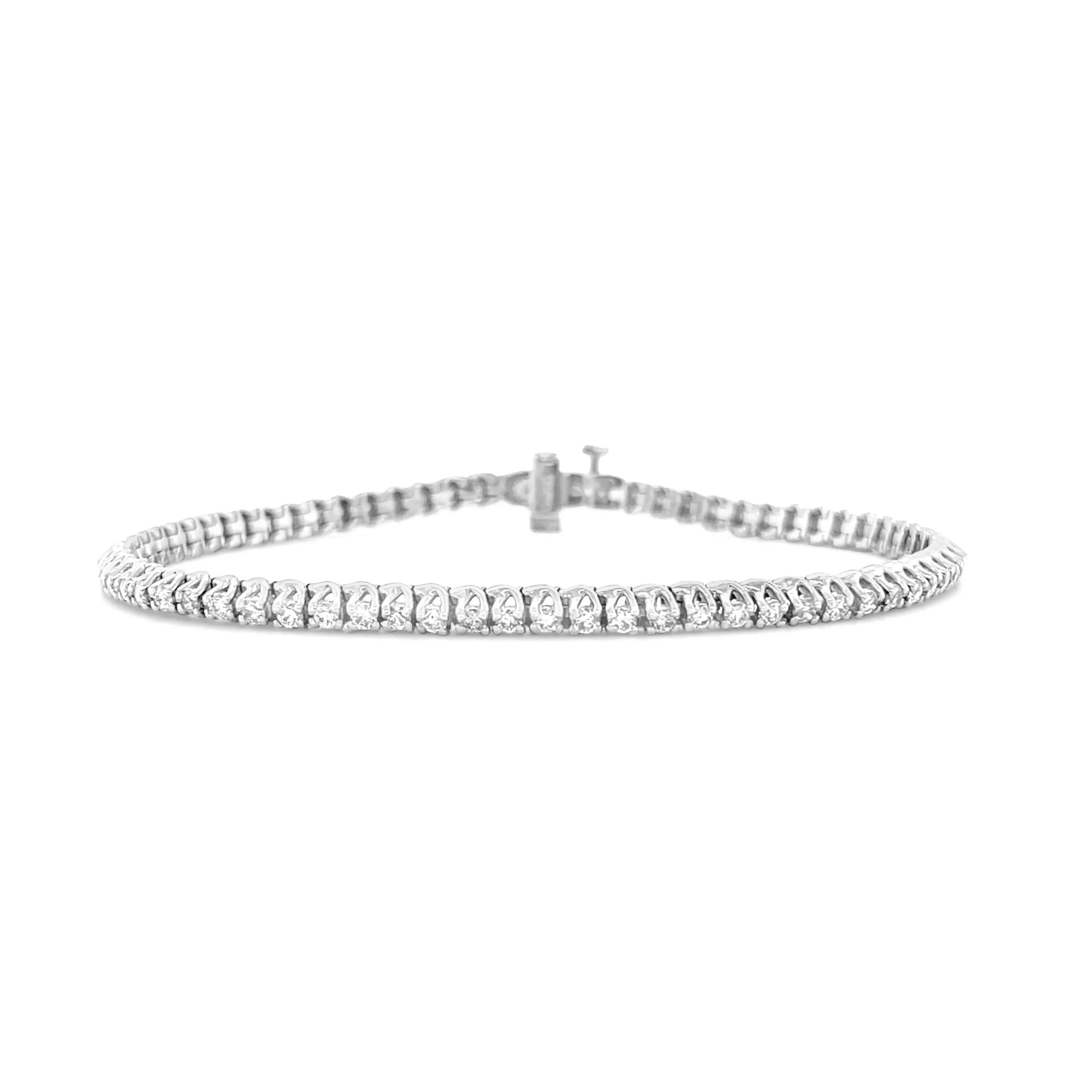 1.80 Carat Diamond Tennis Bracelet in 14k White Gold