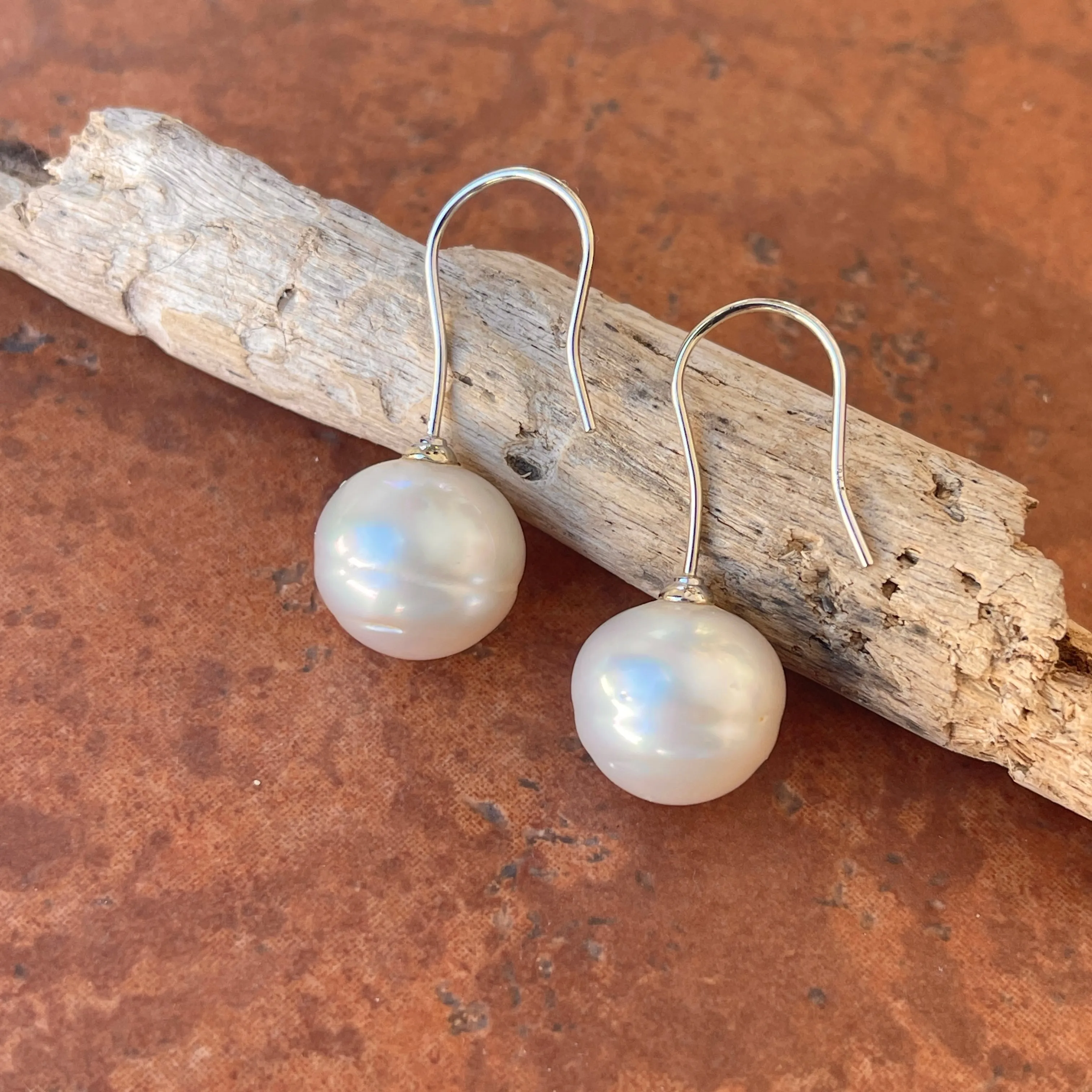 18KT White Palladium Paspaley Pearl Shepherd Hook Drop Earring 14mm