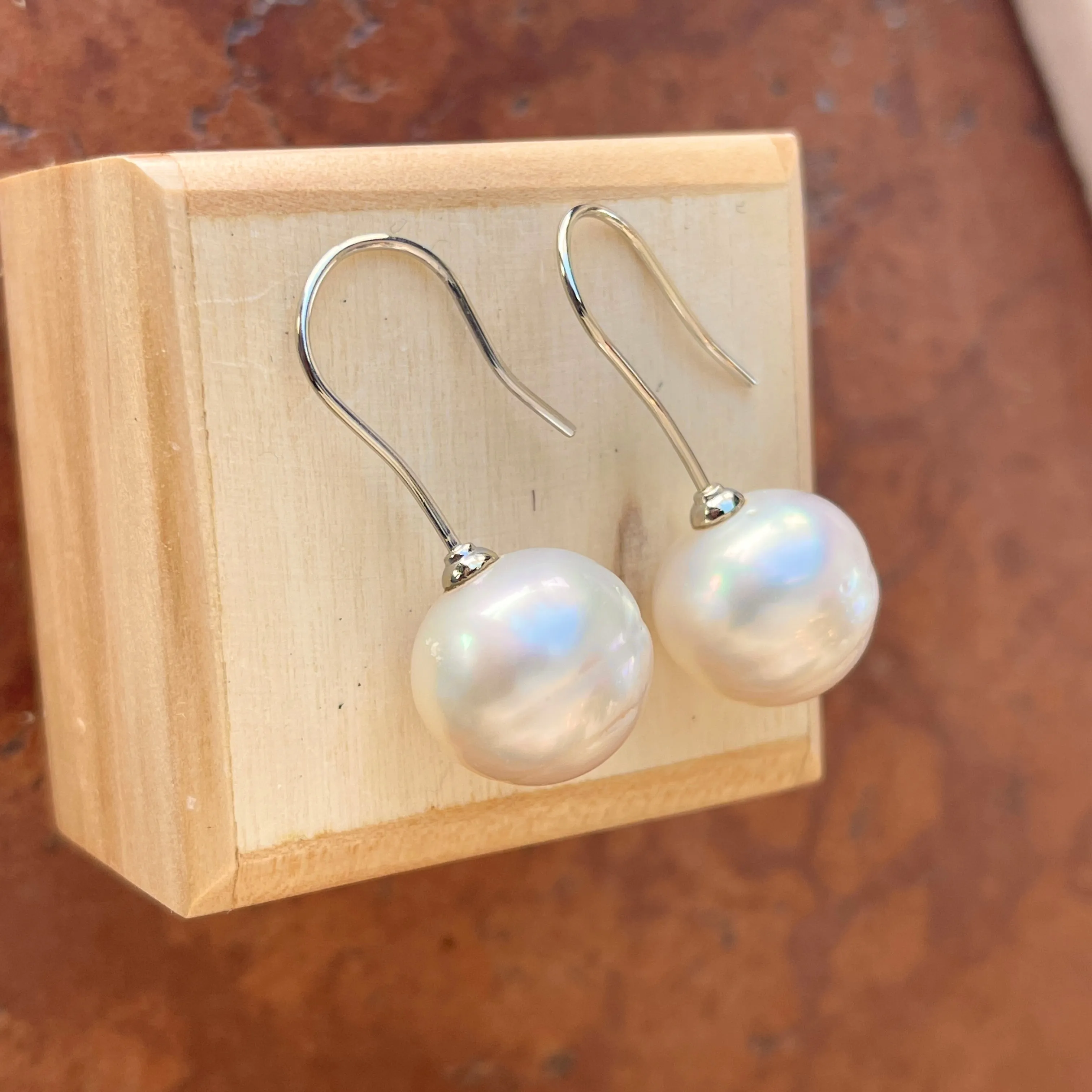 18KT White Palladium Paspaley Pearl Shepherd Hook Drop Earring 14mm