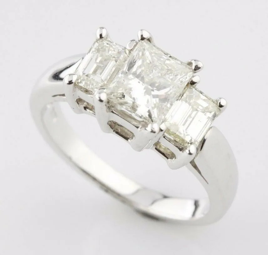 2.07 carat Princess Cut Diamond 18k White Gold 3-Stone Engagement Ring Size 5.5