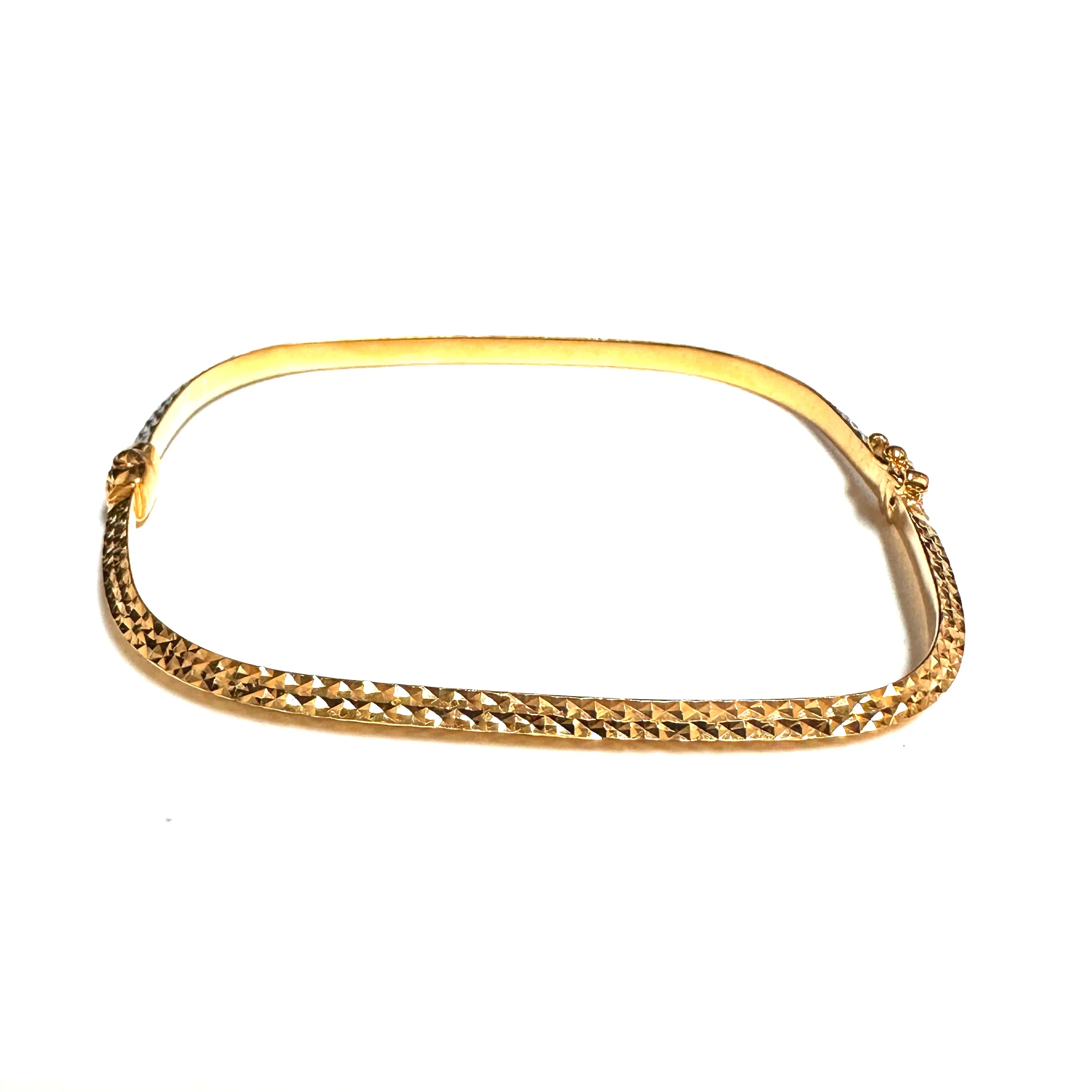 22K Two Tone (3mm) Diamond Cut Rectangle Shape Bangle