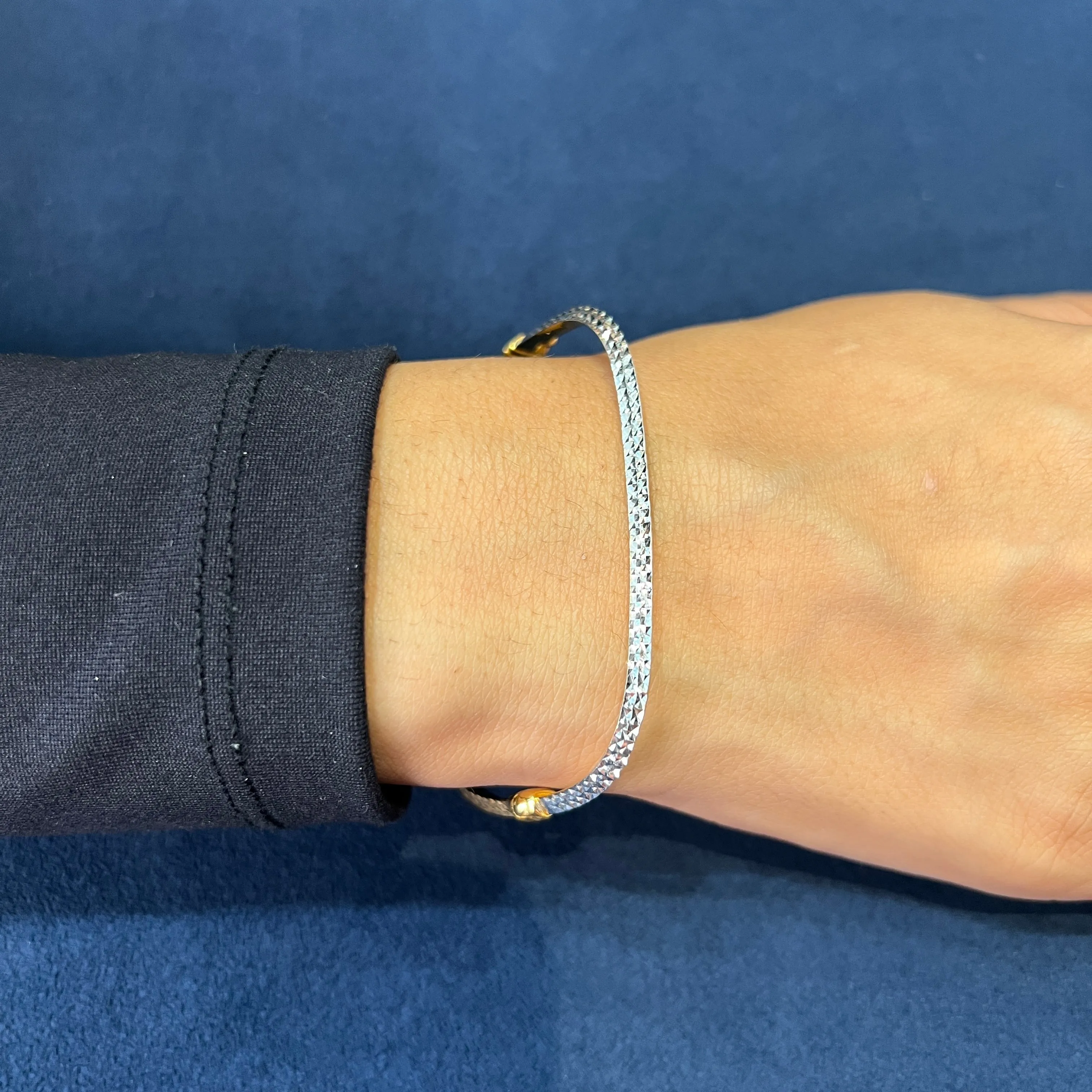 22K Two Tone (3mm) Diamond Cut Rectangle Shape Bangle