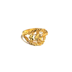 22K Yellow Gold Diamond Cut Fancy Ring