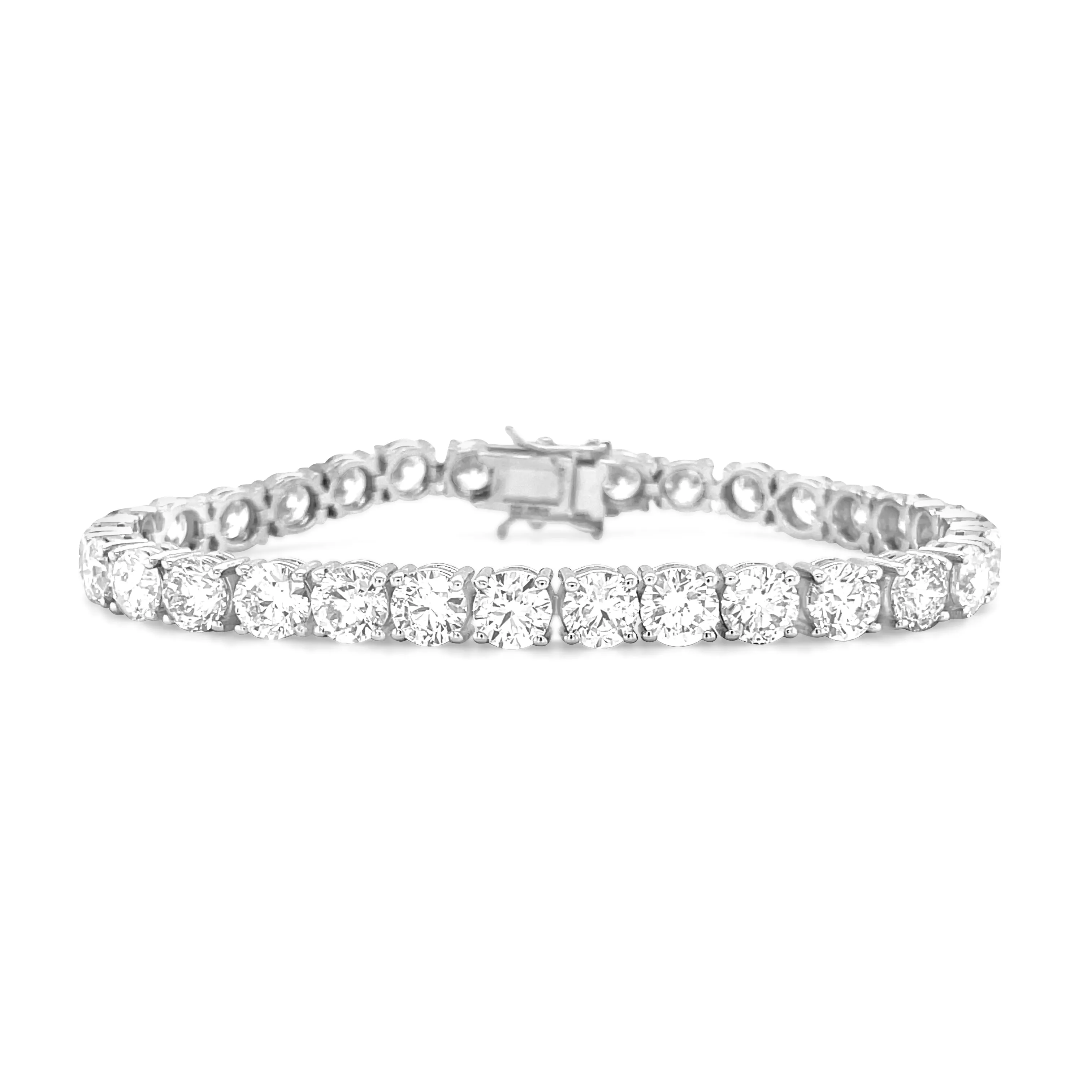 23.08 Carat Diamond Bracelet in 18k White Gold
