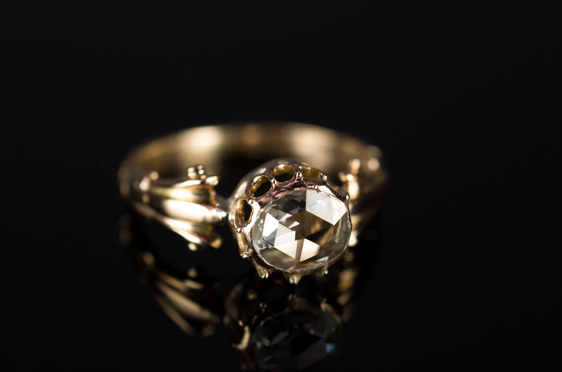 ANTIQUE ROSE CUT DIAMOND  SOLITAIRE RING