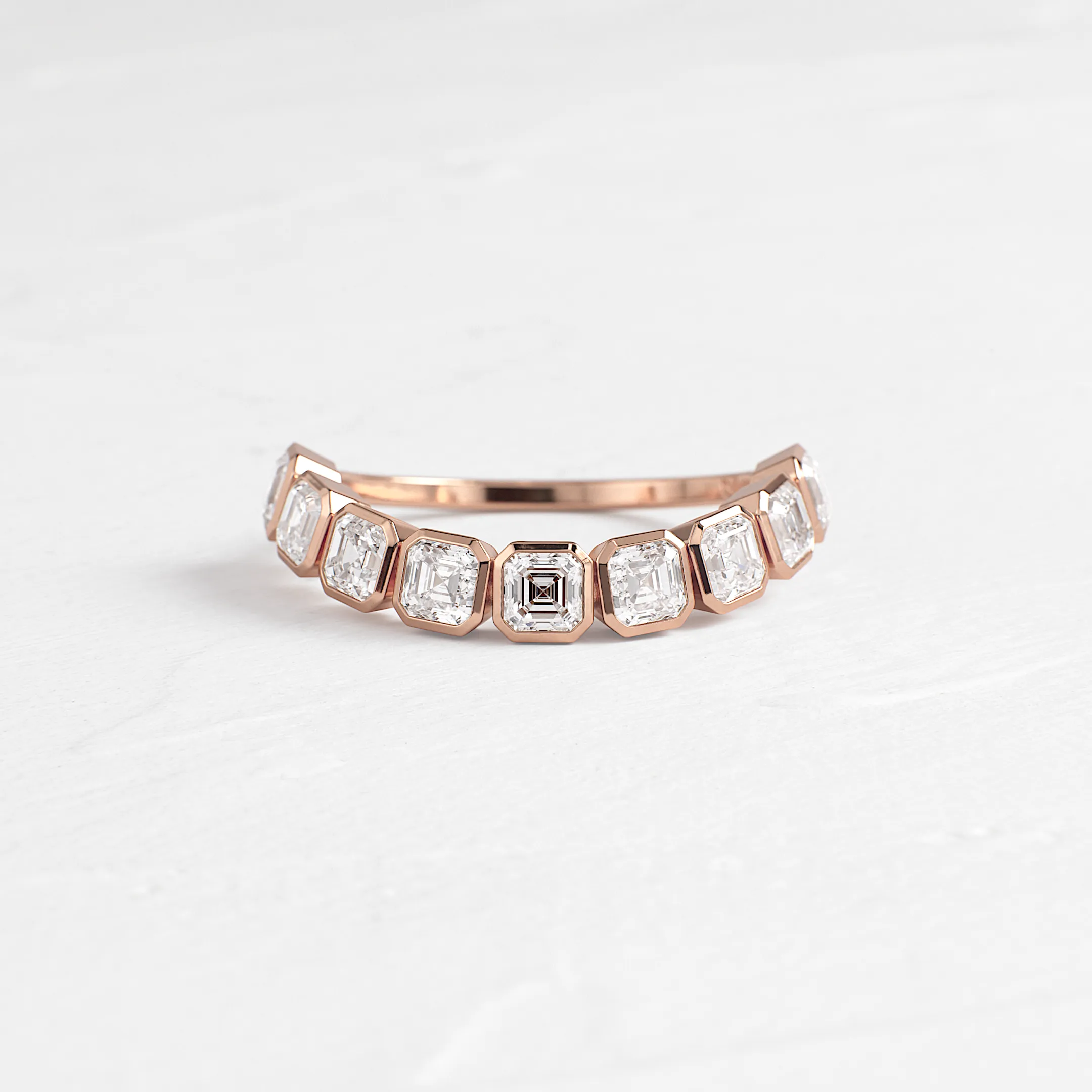 Arc Band in Asscher