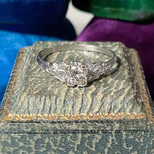 Art Deco Engagement Ring, TRB 0.35ct.
