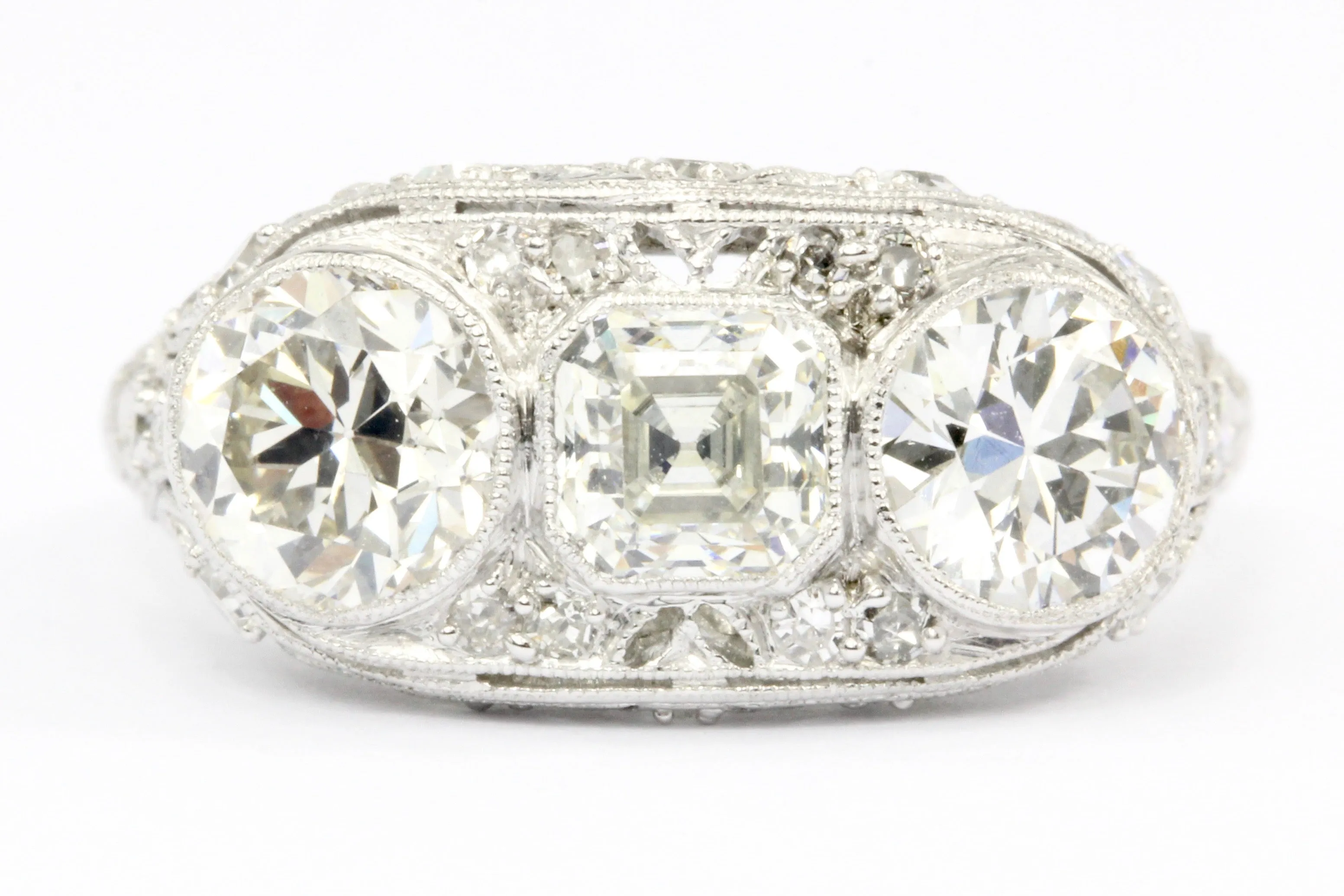 Art Deco Platinum 3 Stone Diamond Engagement Ring c.1930's