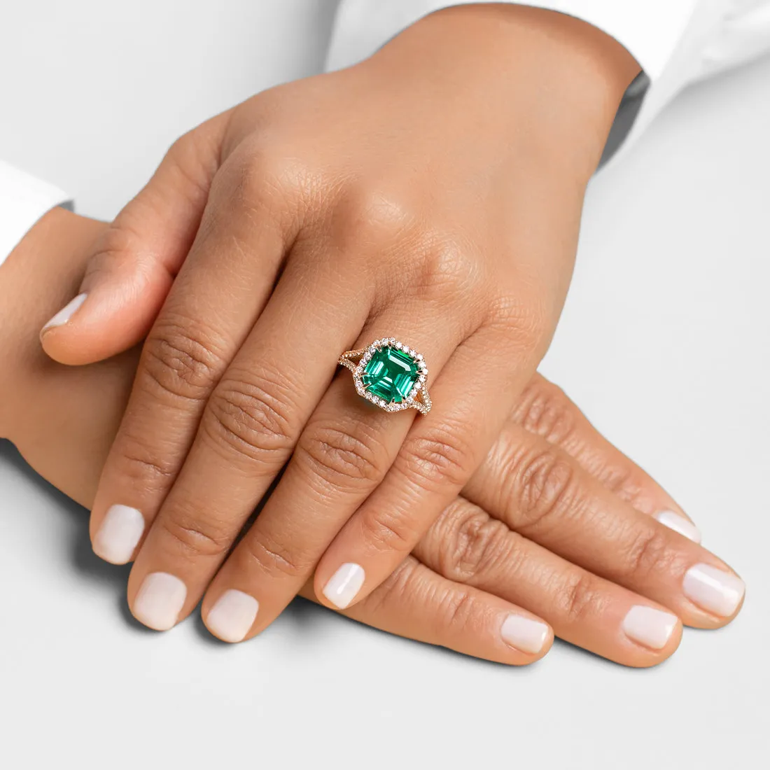 Asscher Cut Colombian Emerald and Diamond Ring 14K Gold 4.65 Carats Total