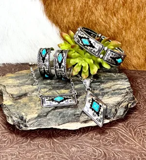 AZTEC VIBES