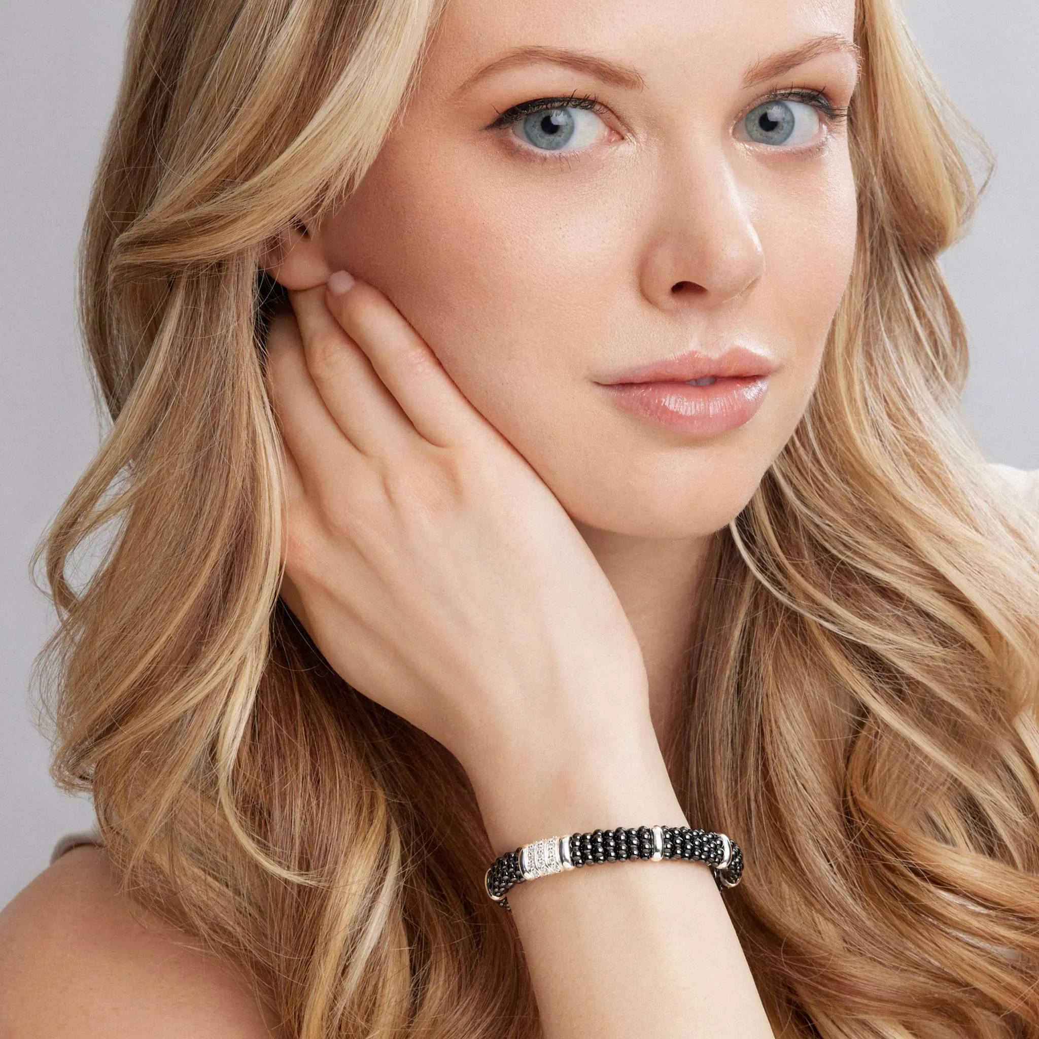 Black Caviar Three Station Ceramic Diamond Bracelet | 9mm