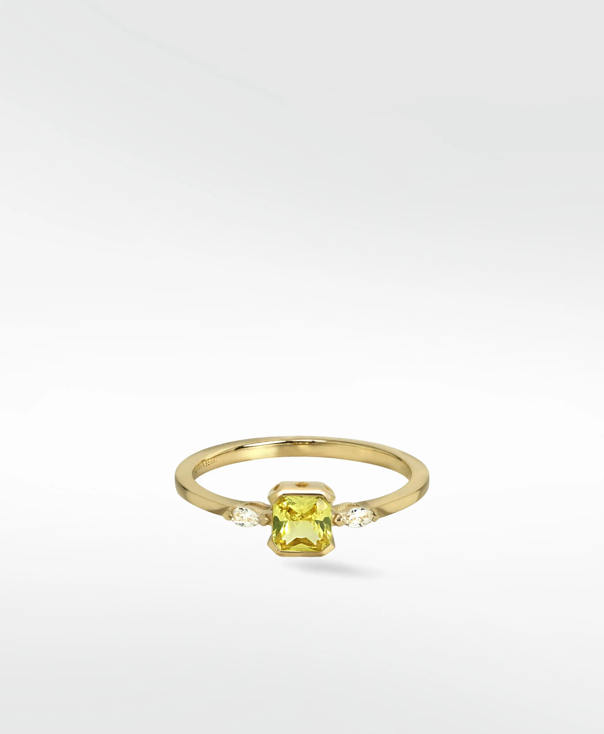 Blossom Sapphire Ring