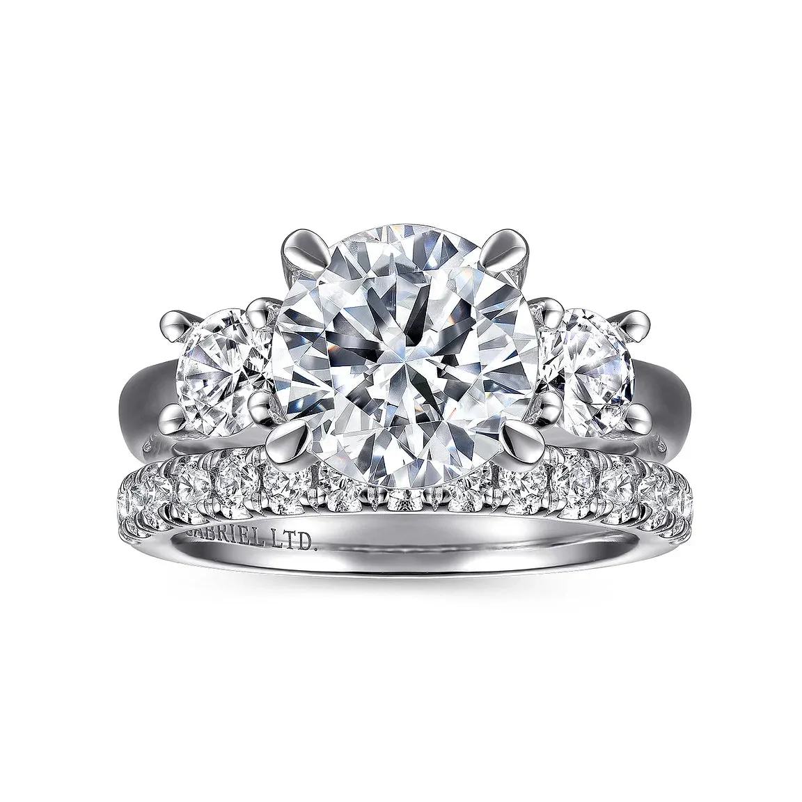 Cathedral Style Three Stone Round Diamond Mounting