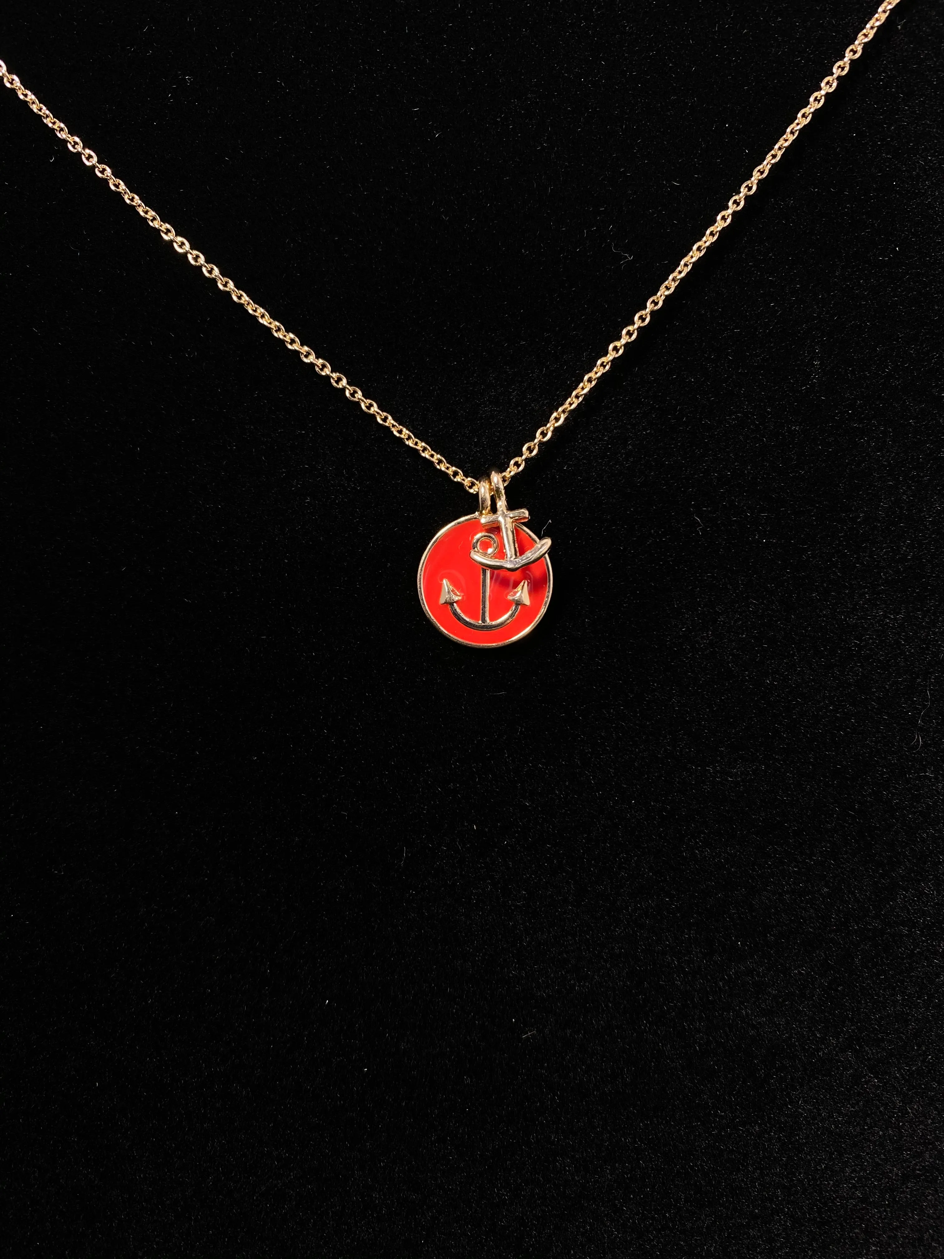 Classic and Dainty Gold Tone Necklace