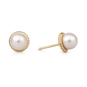 Classic Pearl Earrings