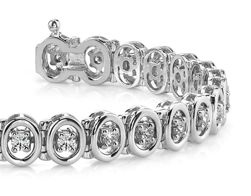 Classic Two Tone Oval Link Diamond Bracelet with 2.24 ct.(finished) 2.75mm
