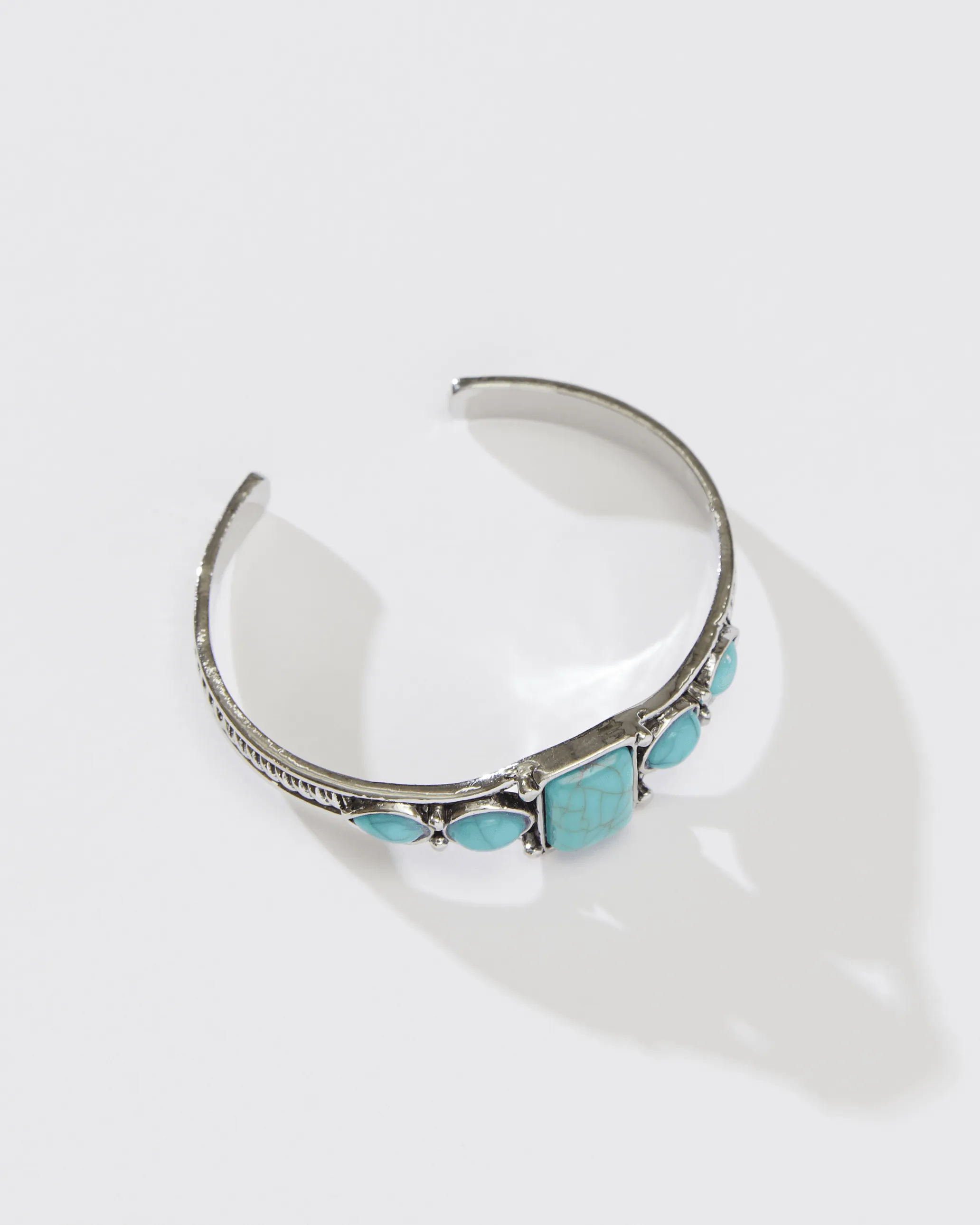 CUFF IT BRACELET