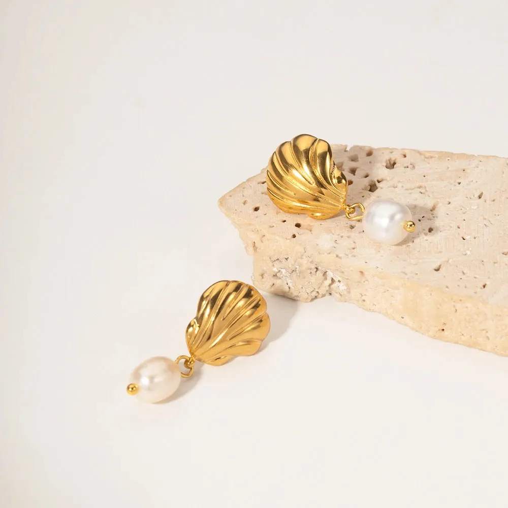 Dainty Sea Shell Pearl Earrings
