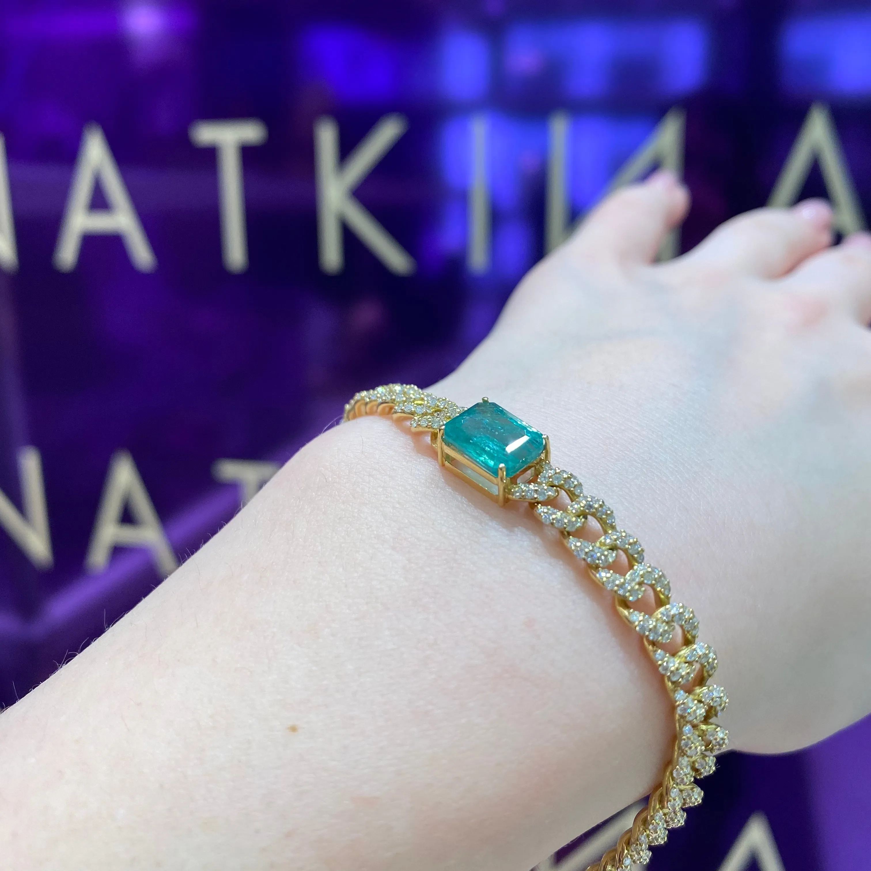 Diamond BRACELET 18K with Emerald Yellow Gold