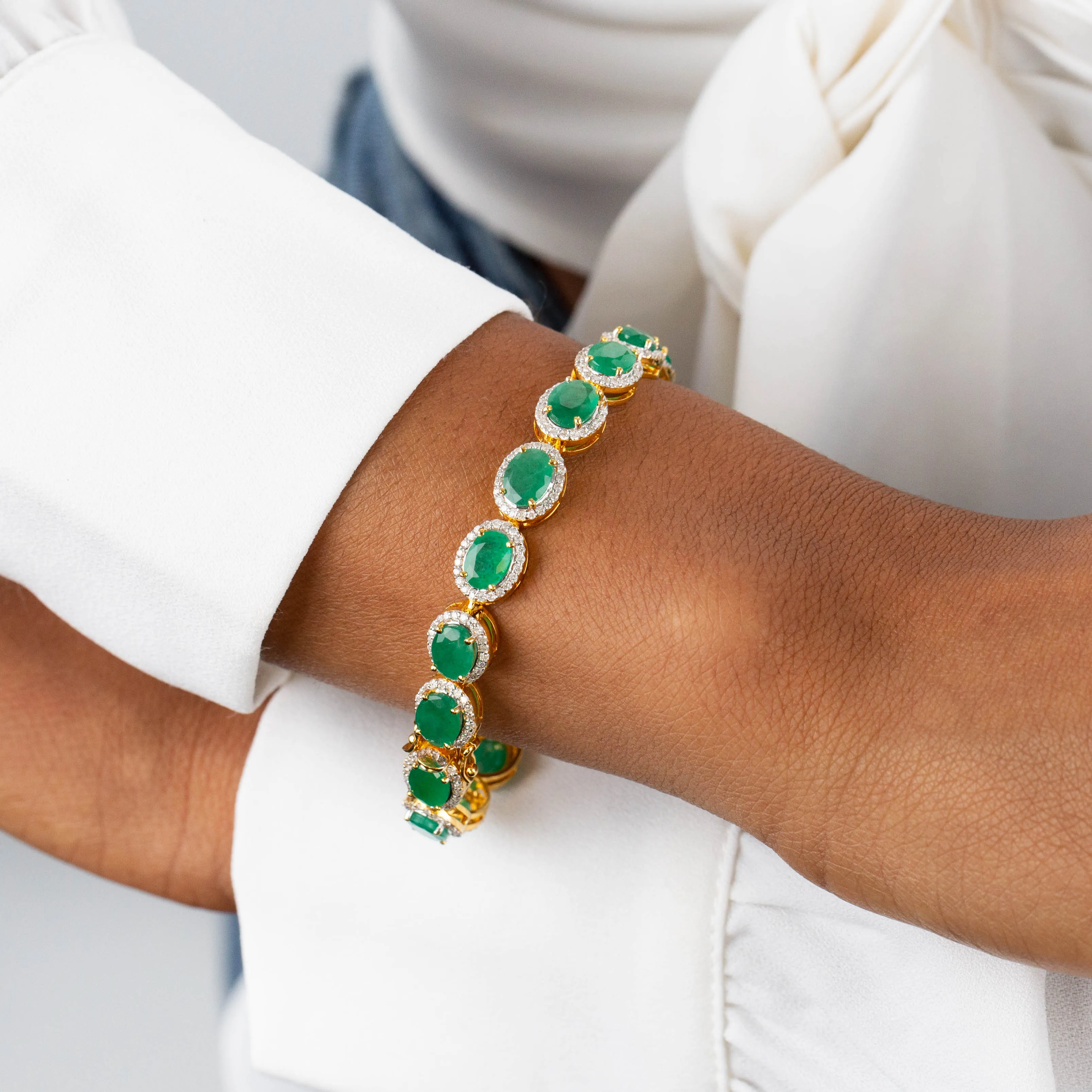 Diamond X Emerald Stone Tennis Bracelet 18K