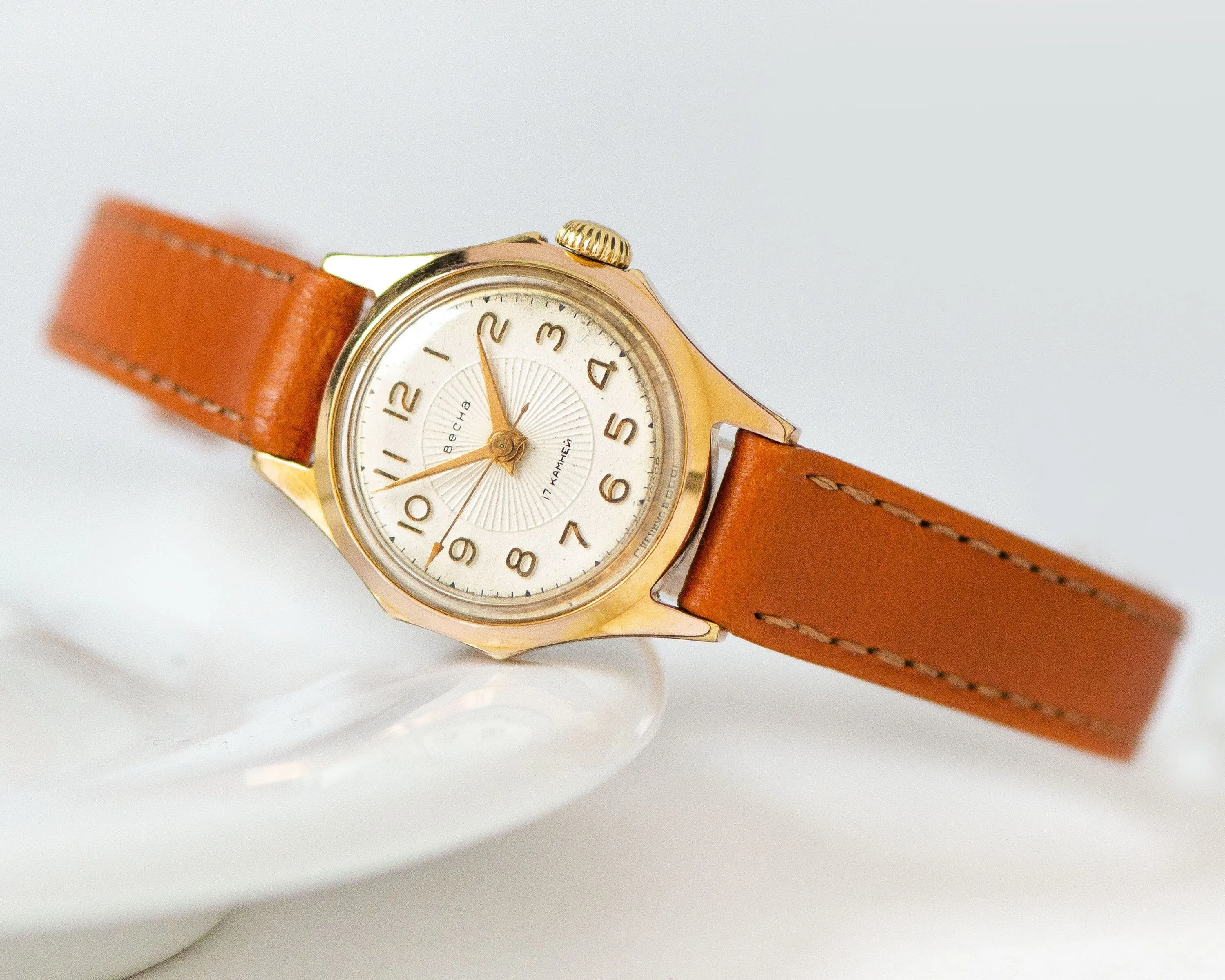 Dress watch for women gold plated Spring, rare design lady watch retro, classic girl watch sunburst dial jewelry, new premium leather strap