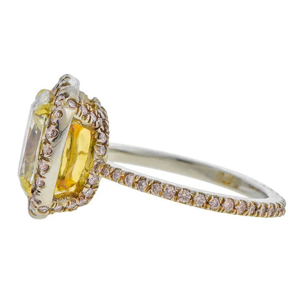 Estate Engagement Ring, Cushion cut Diamond 3.18ct.