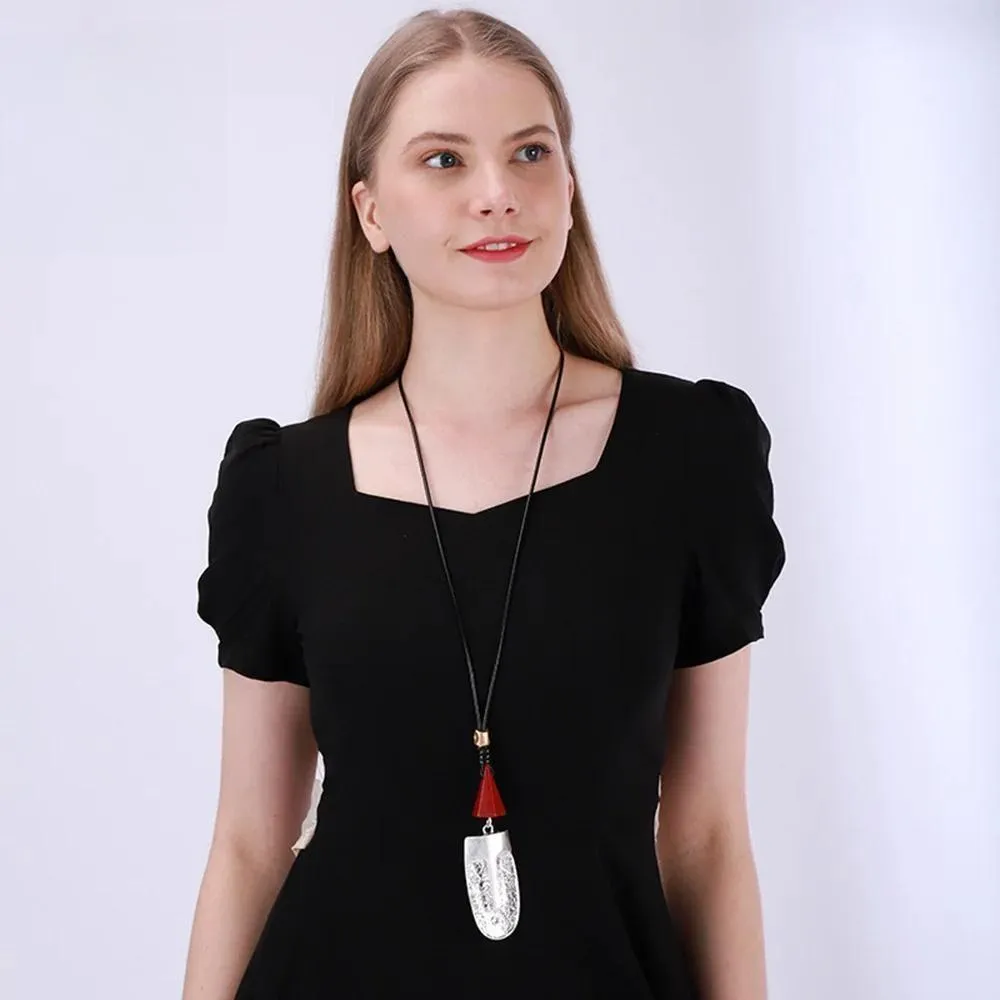 Ethnic Long Collares Chains Silver Color Face Necklace Aesthetic Suspension Pendant for Women
