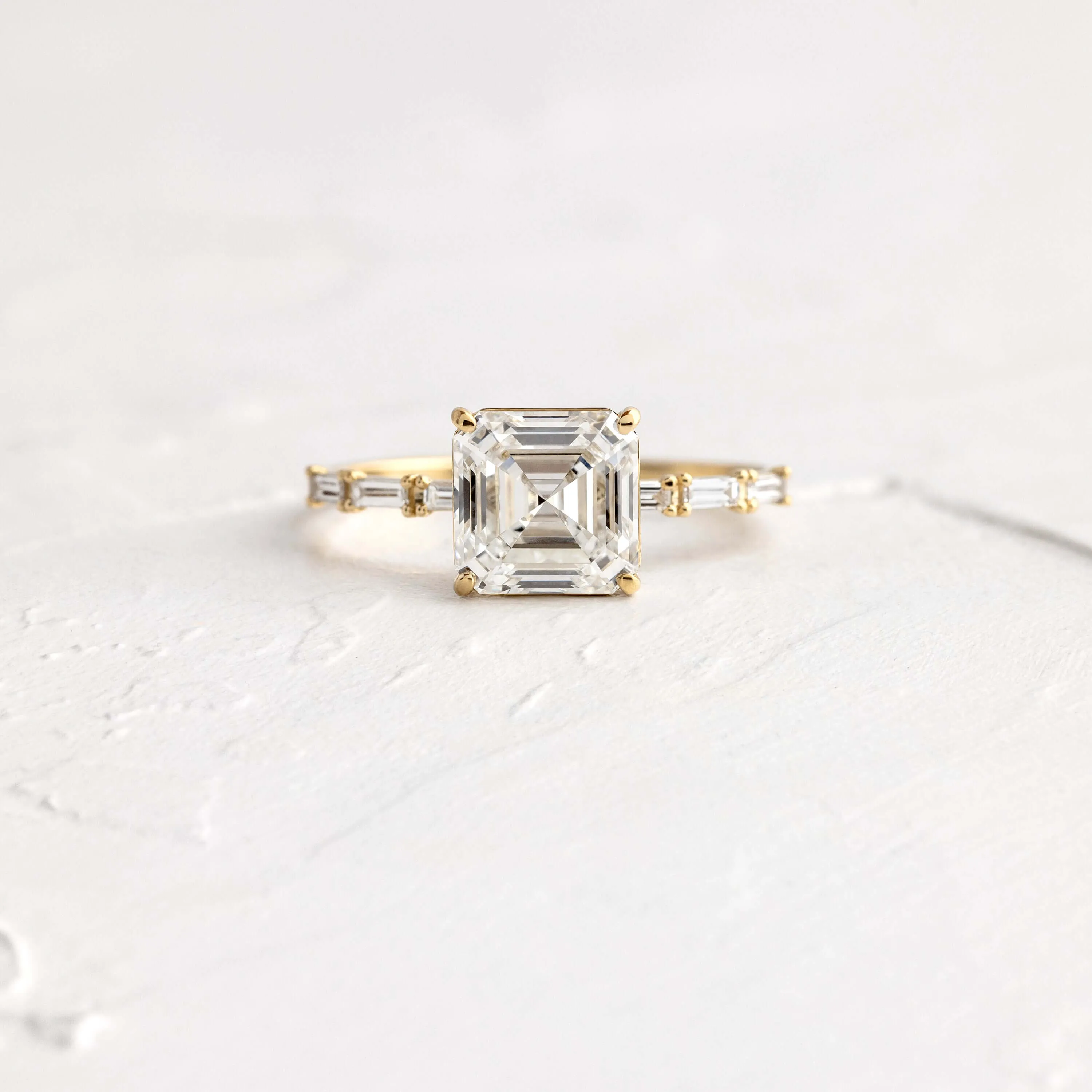 Fluency Ring, Asscher Cut