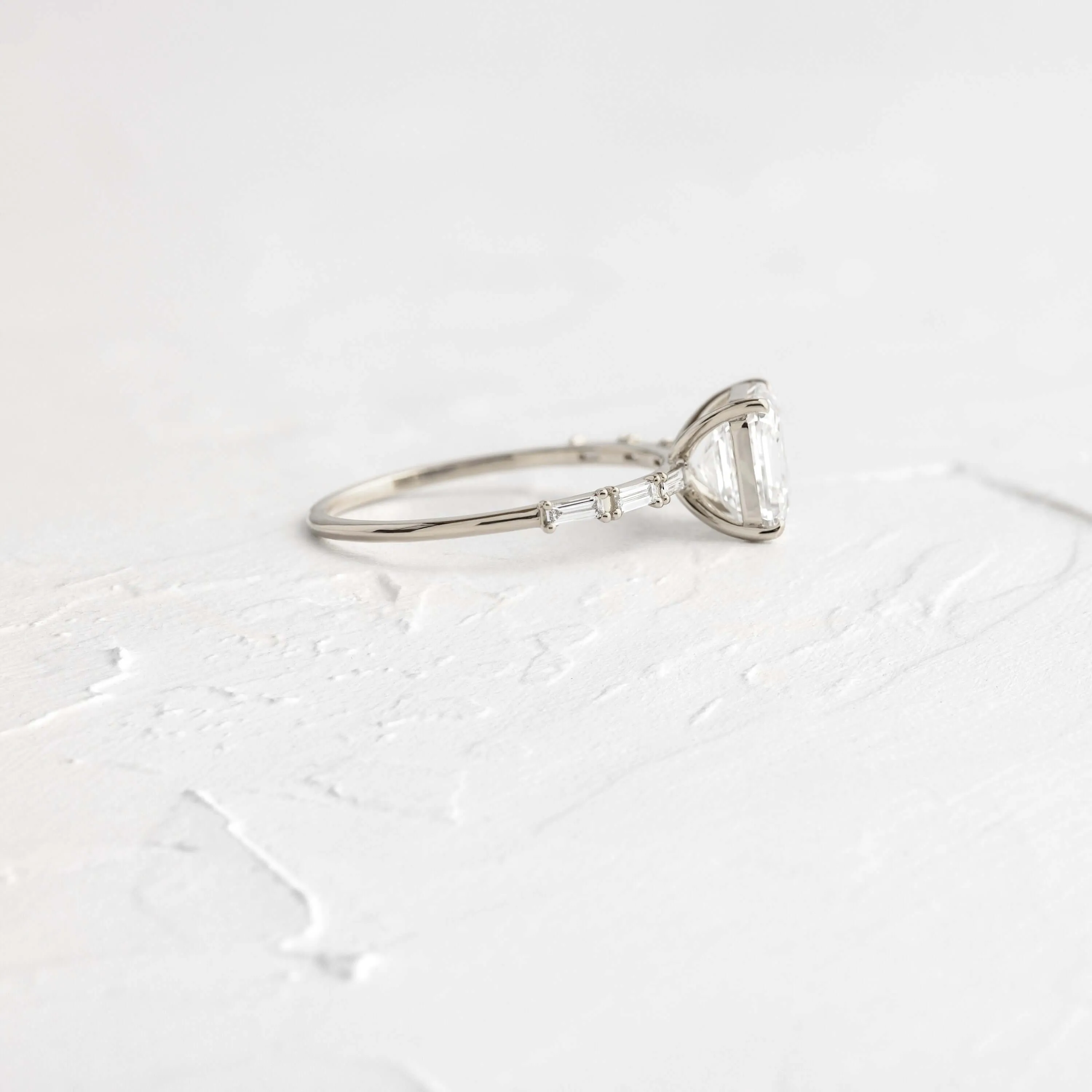 Fluency Ring, Asscher Cut