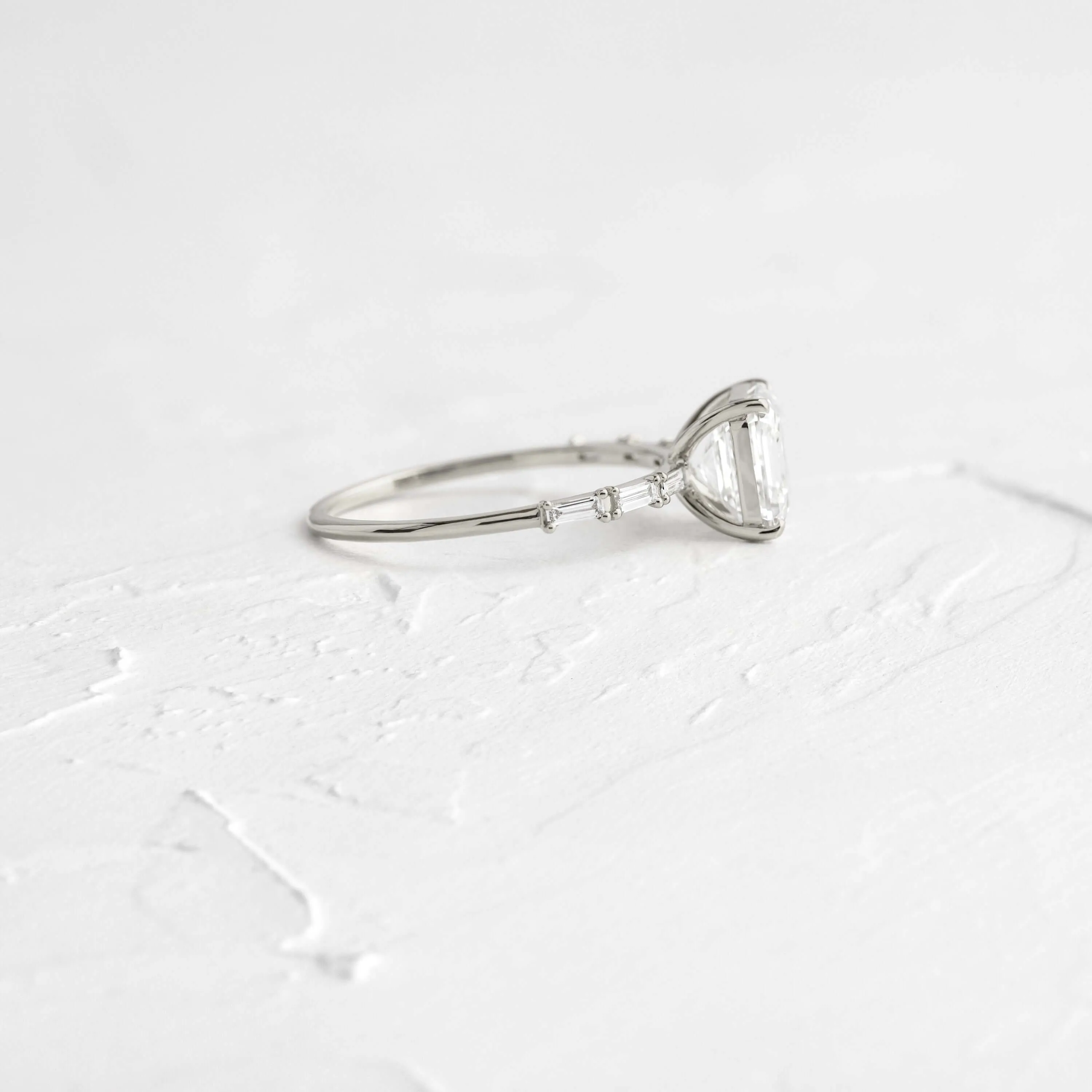 Fluency Ring, Asscher Cut
