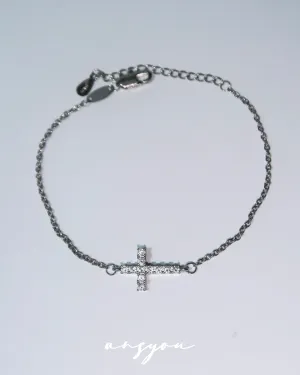 Full Diamond Cross Bracelet