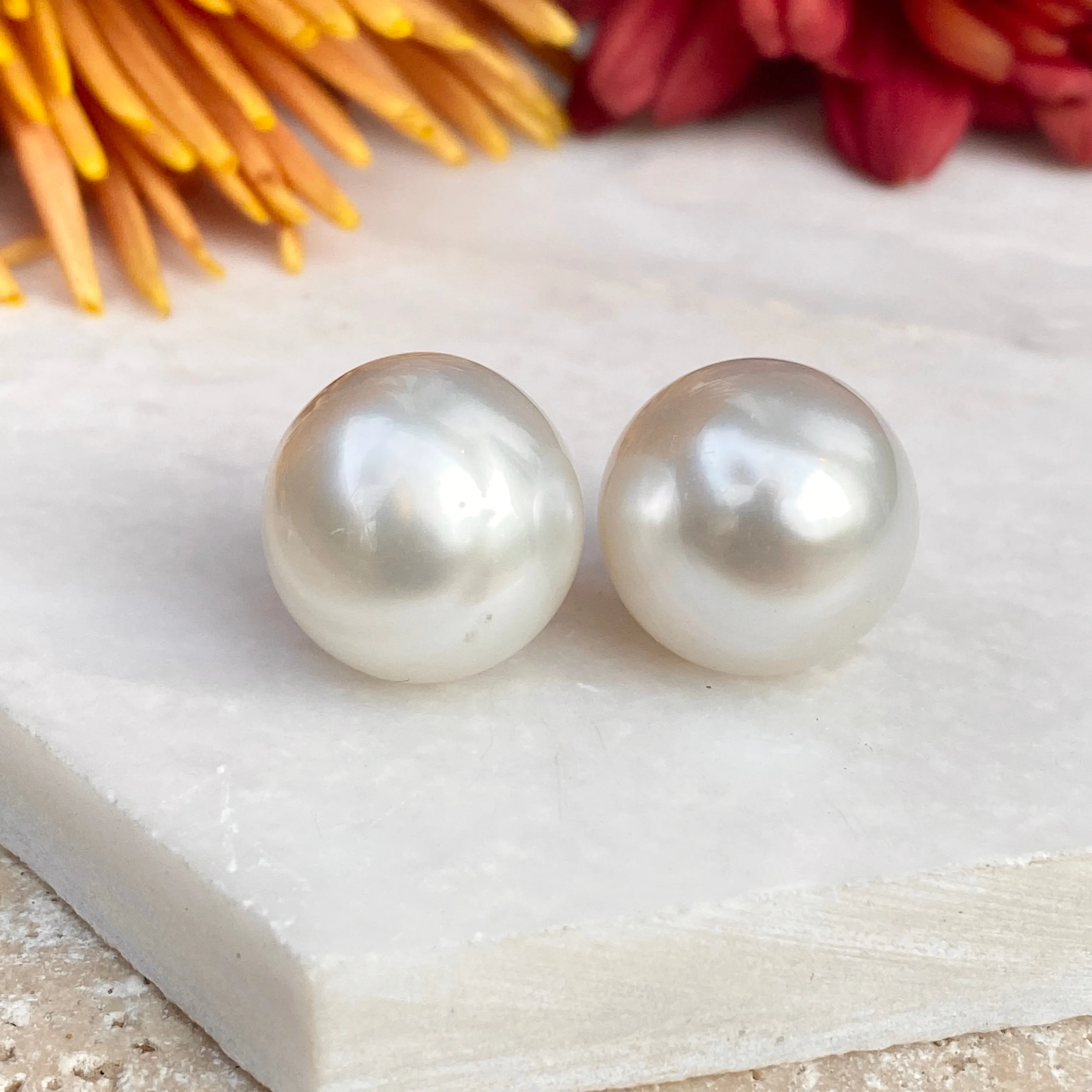Genuine Paspaley South Sea Loose Pearl Pair "Fine" Quality 15mm