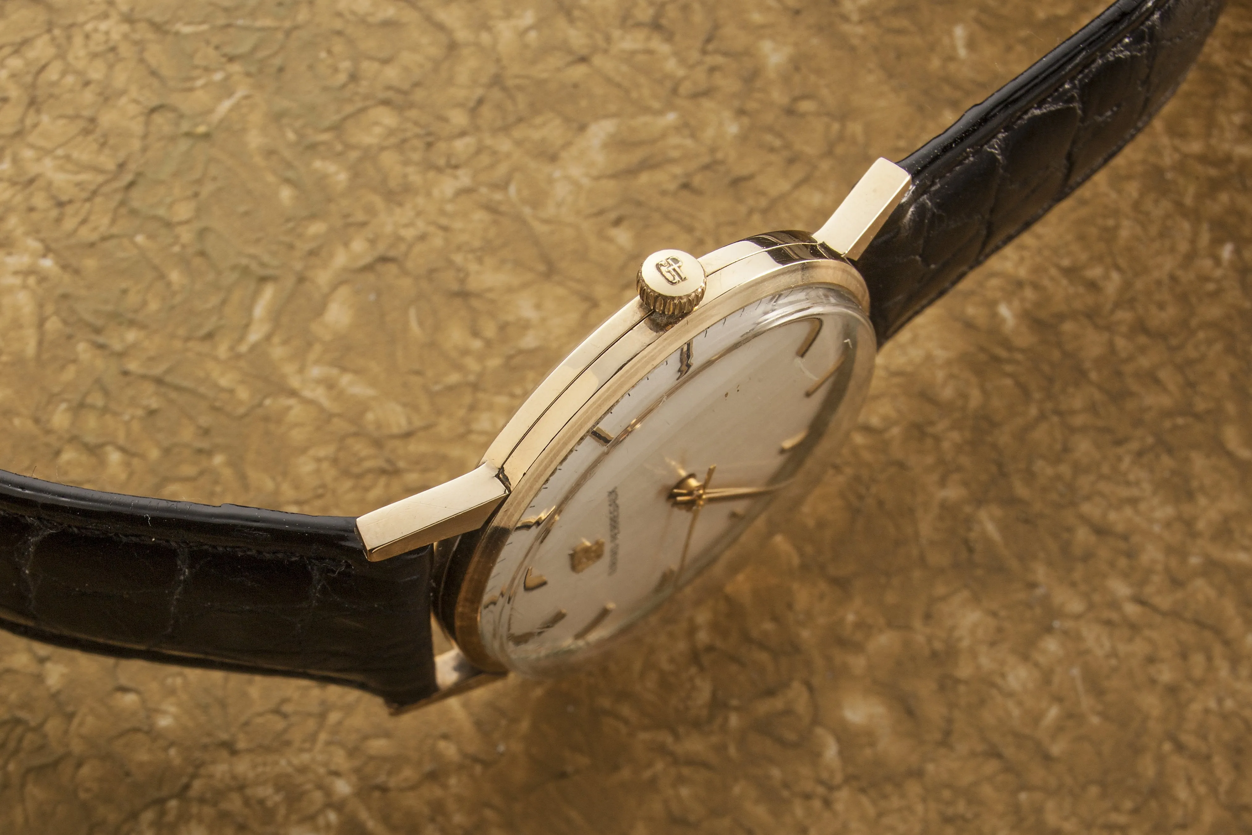 Girard Perregaux 9 ct gold sold