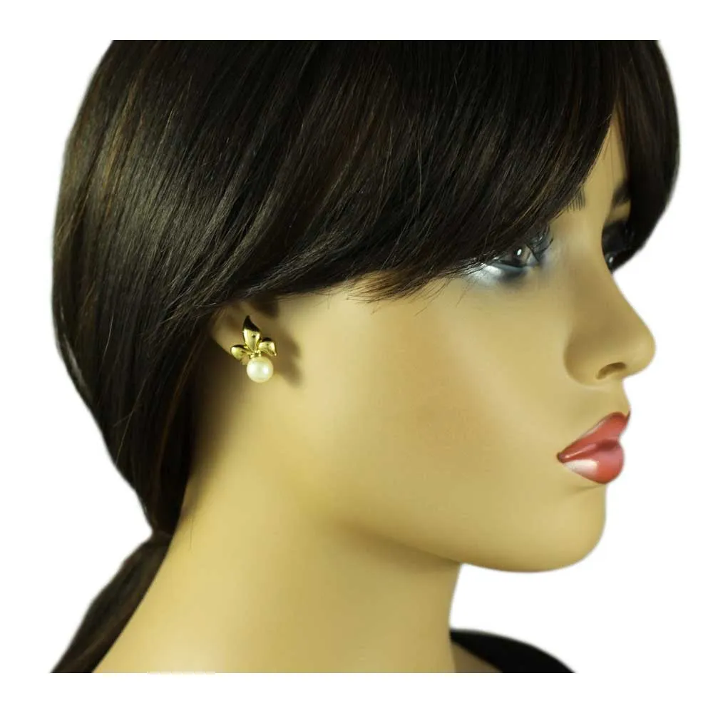 Gold-plated Fleur de Lis with Cream Pearl Pierced Earring - DPE608