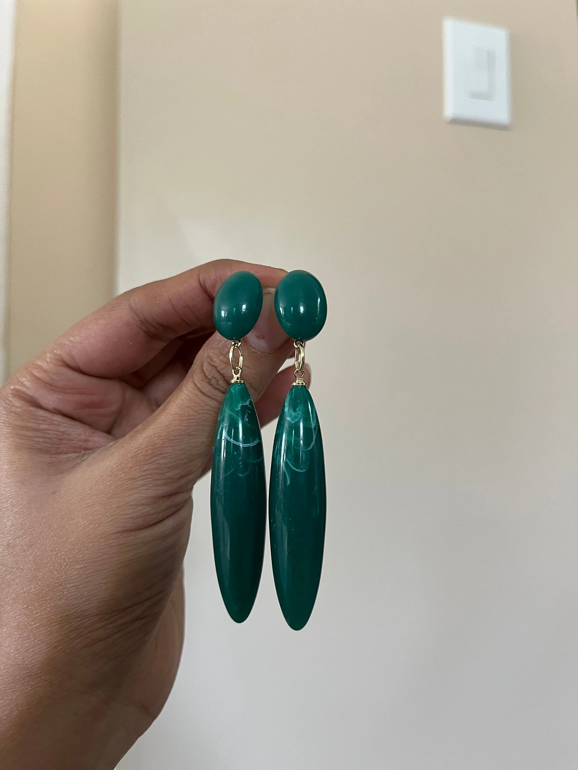 Green drop earrings , green acrylic emerald earrings , green earrings , dark green earrings, long green big earrings chunky