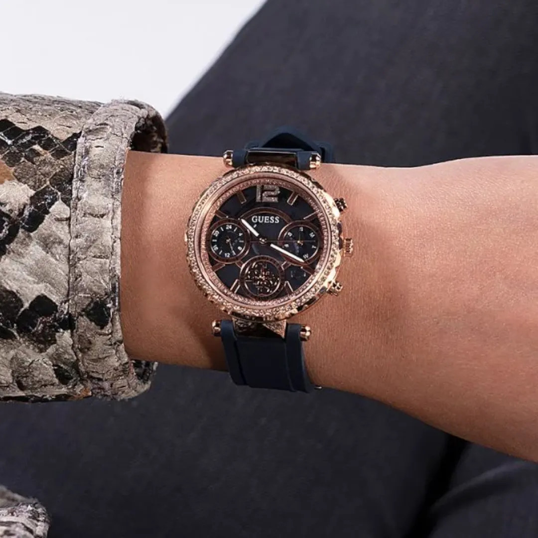 Guess - GW0484L2