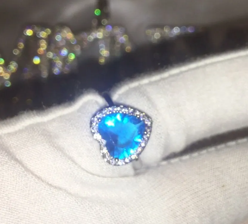 Heart Ring | Blue Diamond Ring | Heart Rings | Heart Shape Ring | Diamond Heart Ring | Heart Ring with Diamonds | Aquamarine Diamond Ring