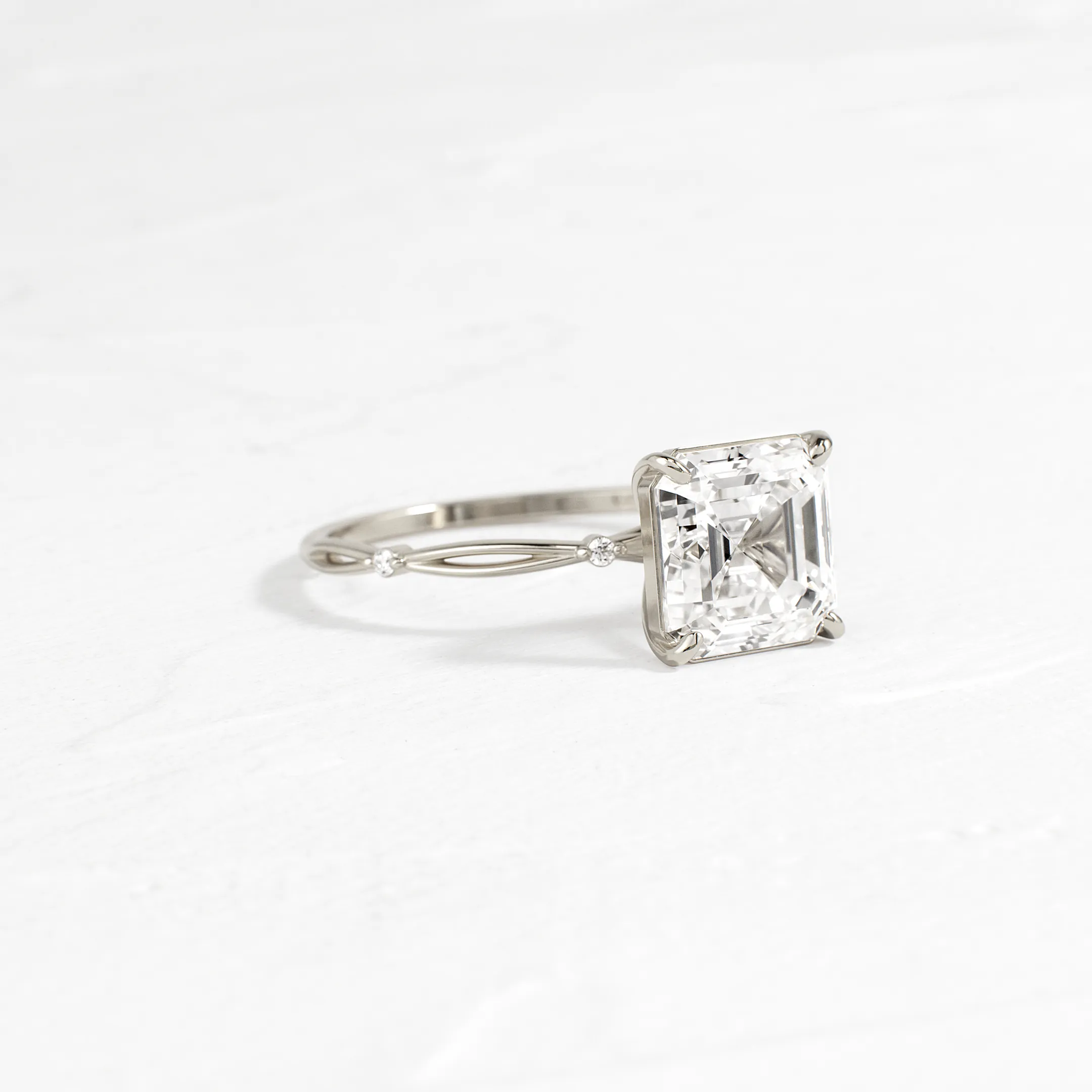Hillside Ring, Asscher Cut